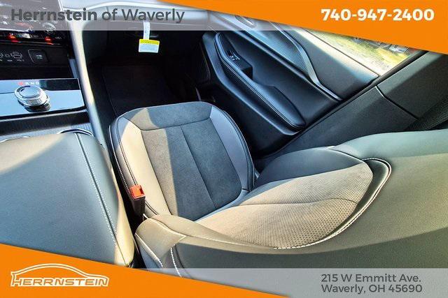 new 2025 Jeep Grand Cherokee car, priced at $45,620