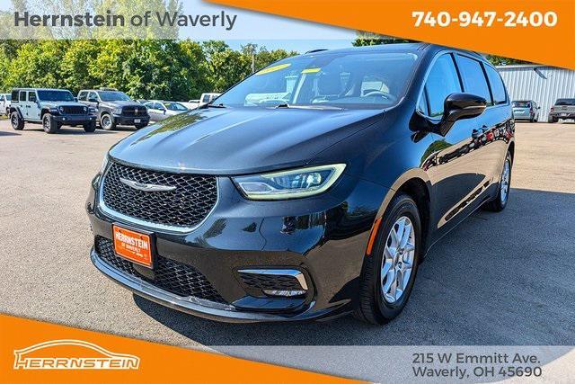 used 2022 Chrysler Pacifica car, priced at $26,673