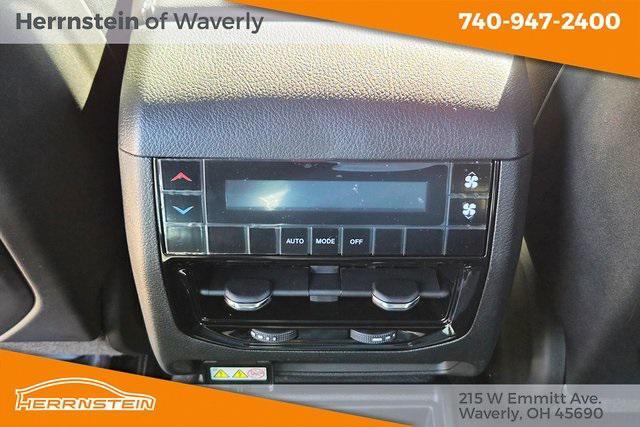 new 2025 Jeep Grand Cherokee L car, priced at $45,580