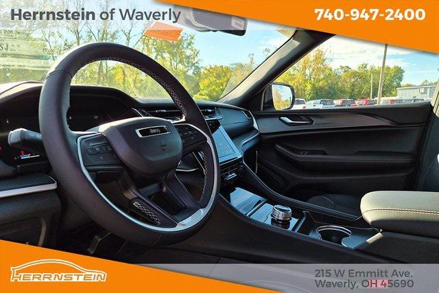 new 2025 Jeep Grand Cherokee L car, priced at $45,580