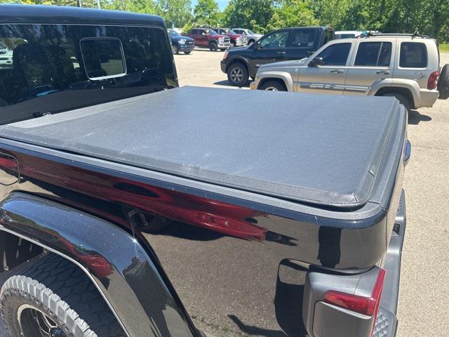 used 2023 Jeep Gladiator car, priced at $38,066