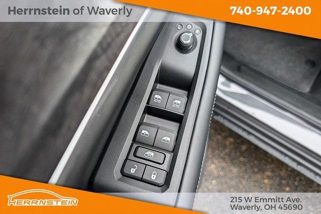 new 2025 Jeep Grand Cherokee L car, priced at $51,400
