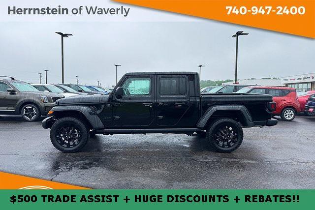 new 2025 Jeep Gladiator car, priced at $42,203