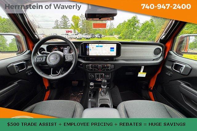new 2025 Jeep Wrangler car, priced at $41,085