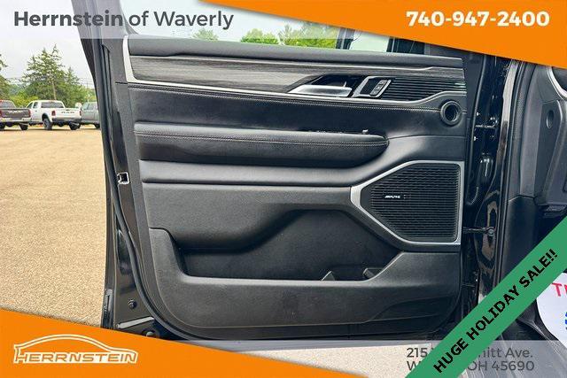 used 2022 Jeep Wagoneer car, priced at $34,396