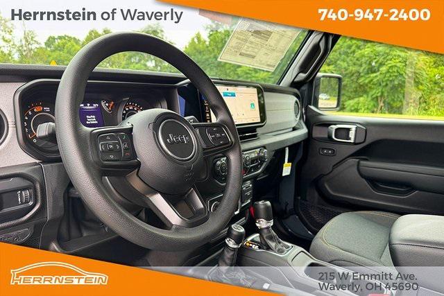 new 2025 Jeep Wrangler car, priced at $40,697
