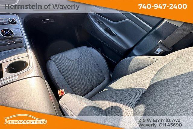 used 2022 Hyundai Santa Fe car, priced at $22,384