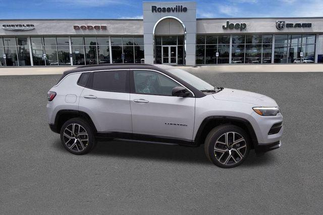 new 2025 Jeep Compass car, priced at $38,606