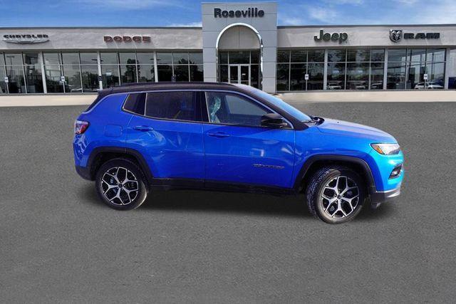 new 2025 Jeep Compass car, priced at $30,031