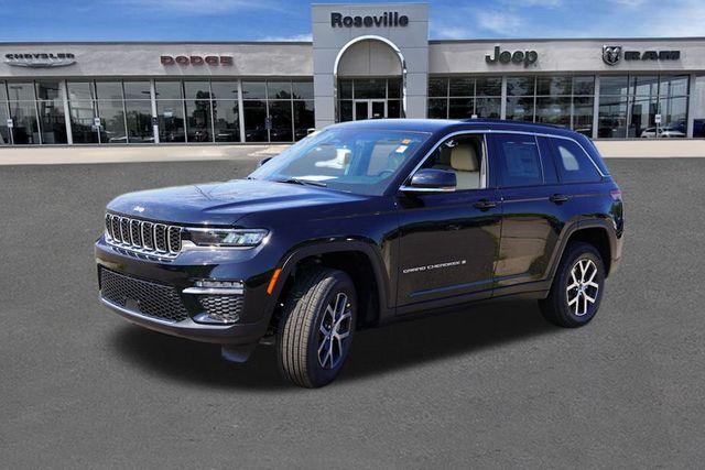 new 2025 Jeep Grand Cherokee car, priced at $39,444