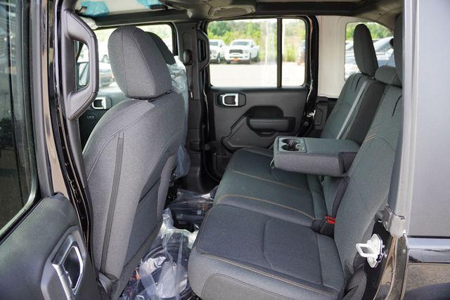 new 2025 Jeep Wrangler 4xe car