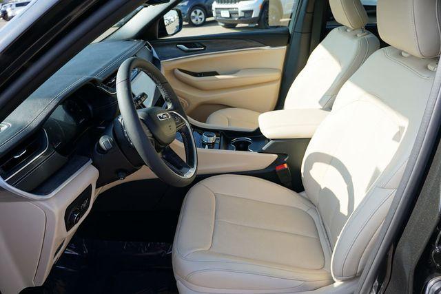 used 2024 Jeep Grand Cherokee L car, priced at $42,246