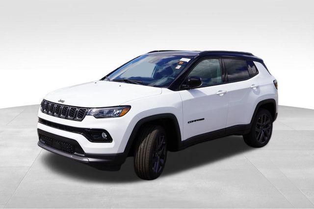 new 2025 Jeep Compass car, priced at $30,086