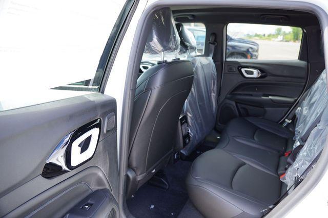 new 2025 Jeep Compass car, priced at $30,086