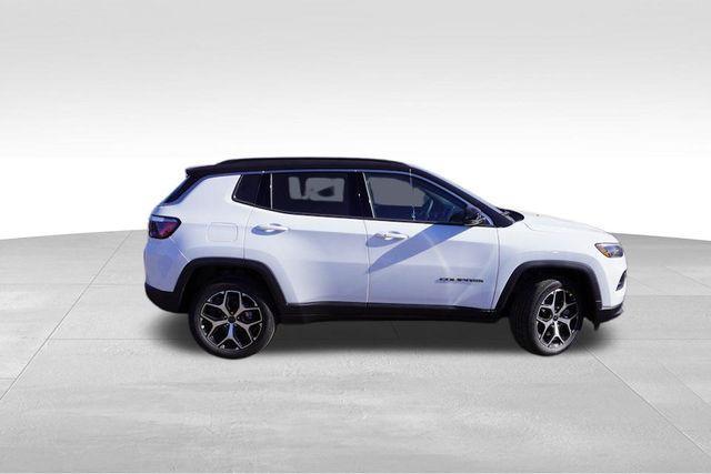 new 2025 Jeep Compass car, priced at $26,245