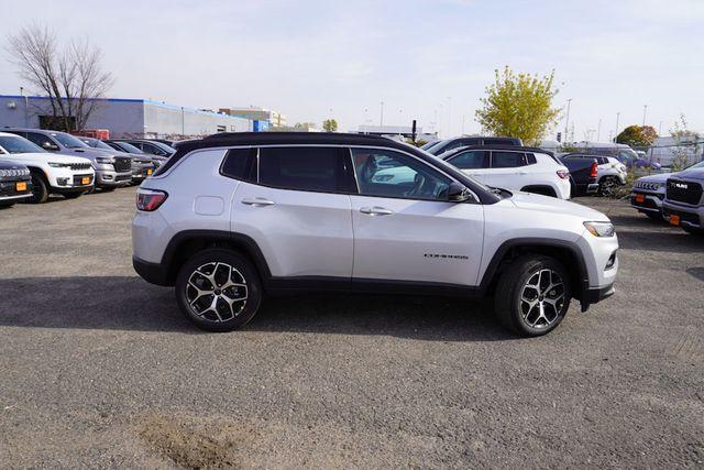 new 2025 Jeep Compass car, priced at $28,275