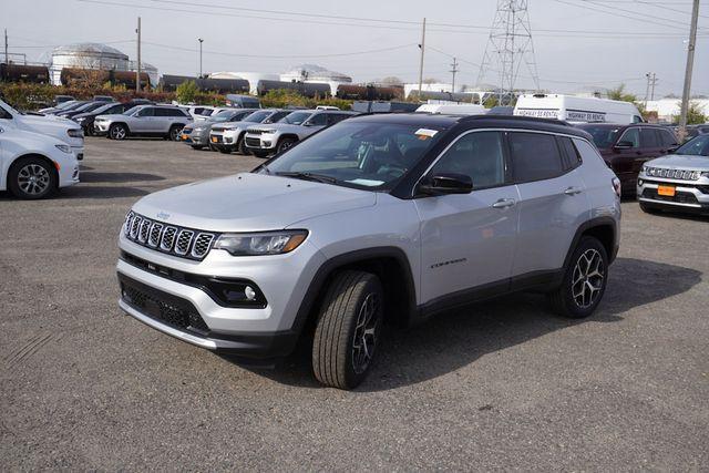 new 2025 Jeep Compass car, priced at $28,275