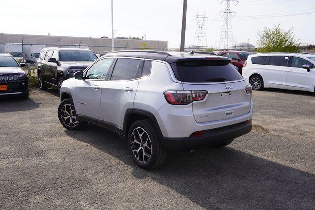 new 2025 Jeep Compass car, priced at $28,275