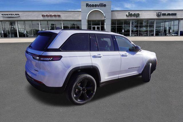 new 2025 Jeep Grand Cherokee car, priced at $44,303