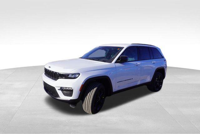 new 2025 Jeep Grand Cherokee car, priced at $41,066