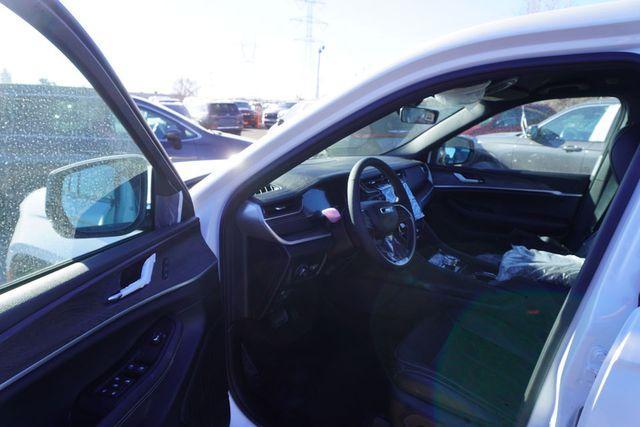 new 2025 Jeep Grand Cherokee car, priced at $44,303