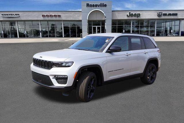 new 2025 Jeep Grand Cherokee car, priced at $45,395