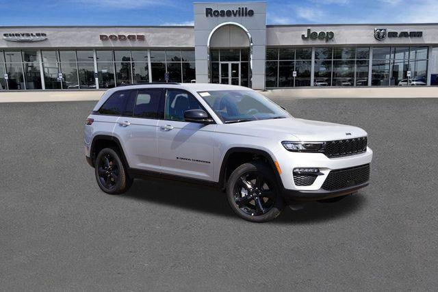 new 2025 Jeep Grand Cherokee car, priced at $43,895
