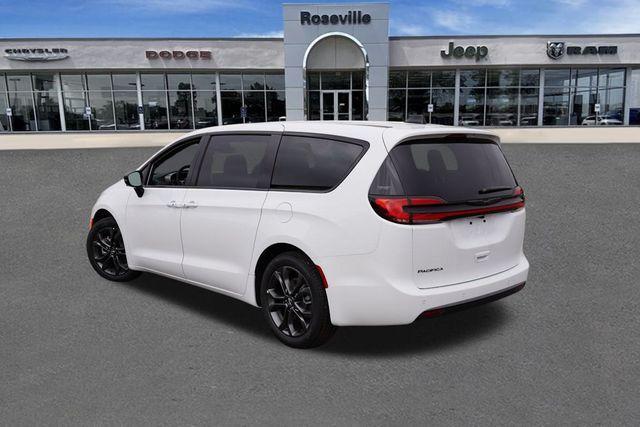new 2026 Chrysler Pacifica car, priced at $40,913