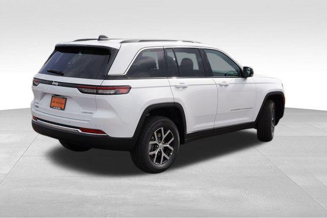 new 2025 Jeep Grand Cherokee car, priced at $39,880