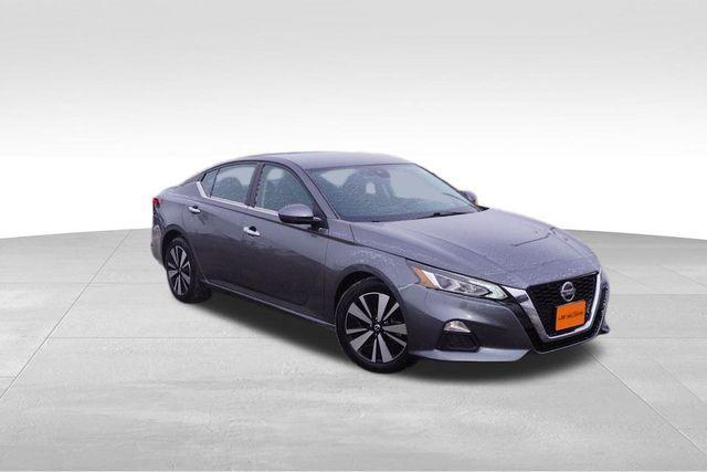 used 2022 Nissan Altima car, priced at $17,946