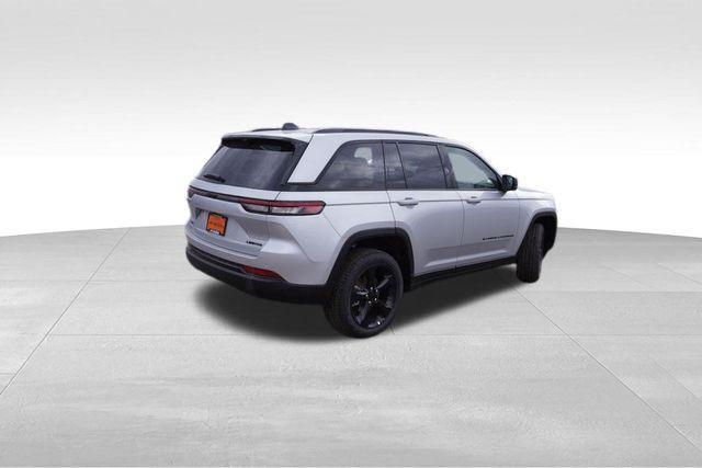 new 2025 Jeep Grand Cherokee car, priced at $47,865