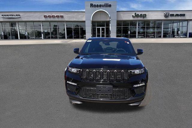 new 2025 Jeep Grand Cherokee car, priced at $50,586