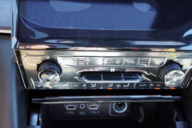 new 2025 Jeep Grand Cherokee car, priced at $44,087
