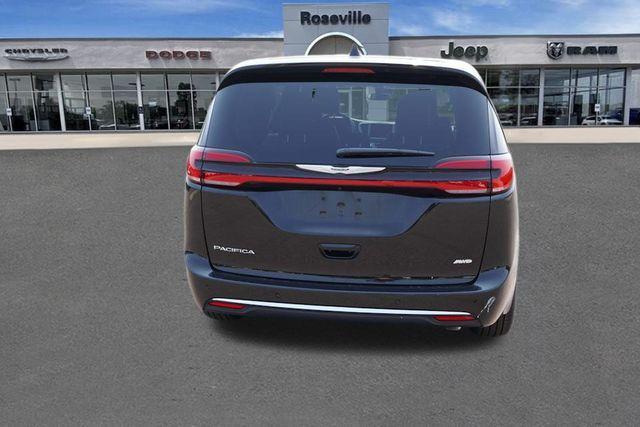 new 2025 Chrysler Pacifica car, priced at $41,150