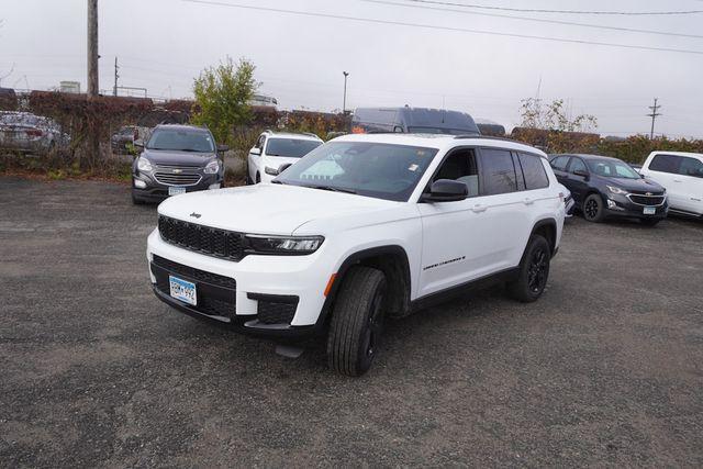 new 2024 Jeep Grand Cherokee L car, priced at $38,974