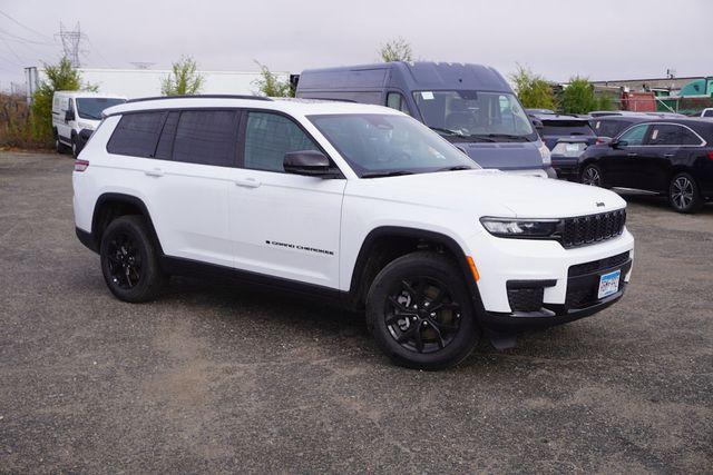 new 2024 Jeep Grand Cherokee L car, priced at $38,974