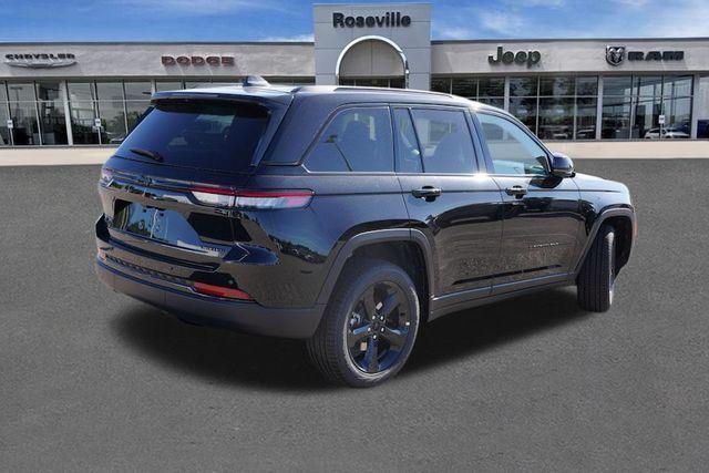 new 2025 Jeep Grand Cherokee car, priced at $44,270