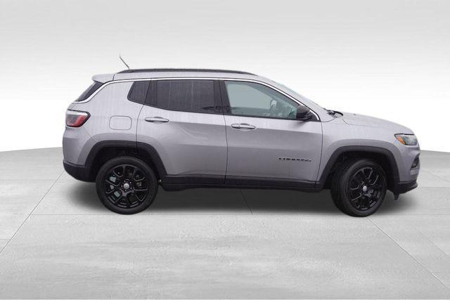 used 2022 Jeep Compass car, priced at $21,229