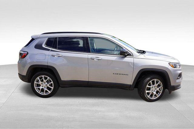 used 2022 Jeep Compass car, priced at $23,968