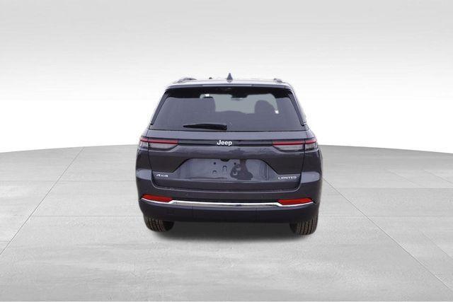 new 2025 Jeep Grand Cherokee car, priced at $46,035