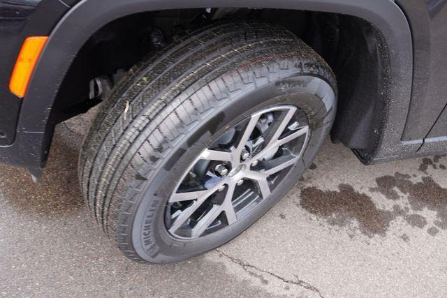 new 2025 Jeep Grand Cherokee car, priced at $45,766