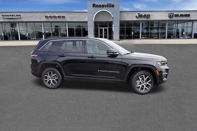 new 2025 Jeep Grand Cherokee car, priced at $45,766