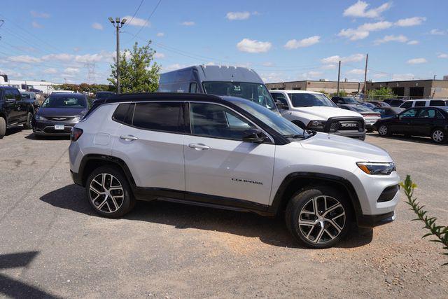 new 2024 Jeep Compass car, priced at $34,292