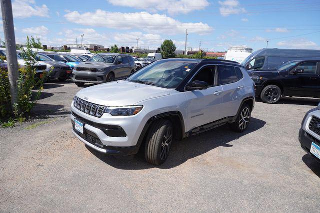 new 2024 Jeep Compass car, priced at $34,292