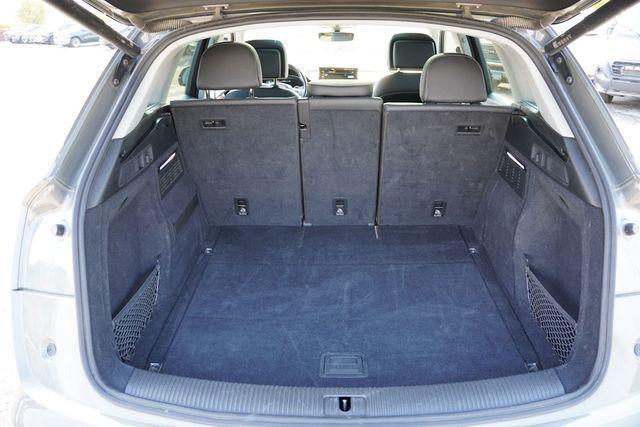 used 2023 Audi Q5 car, priced at $26,419