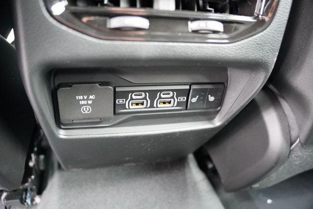 new 2025 Jeep Grand Cherokee car, priced at $42,524