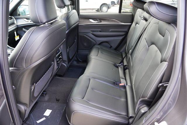 new 2025 Jeep Grand Cherokee car, priced at $46,458