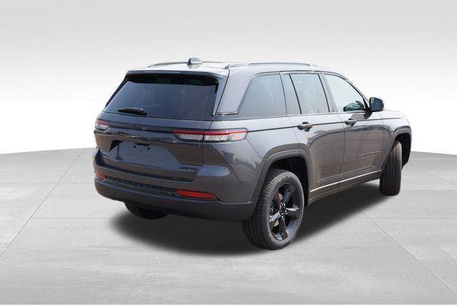 new 2025 Jeep Grand Cherokee car, priced at $46,257