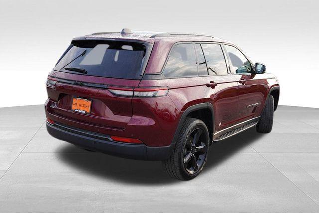 used 2024 Jeep Grand Cherokee car, priced at $34,994