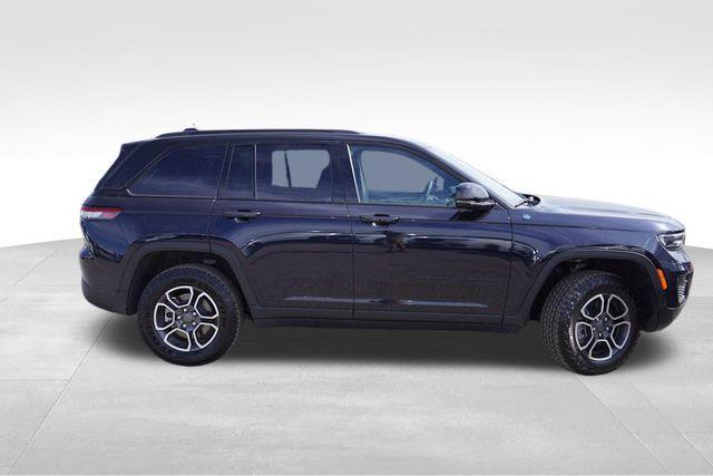 new 2024 Jeep Grand Cherokee 4xe car, priced at $54,176